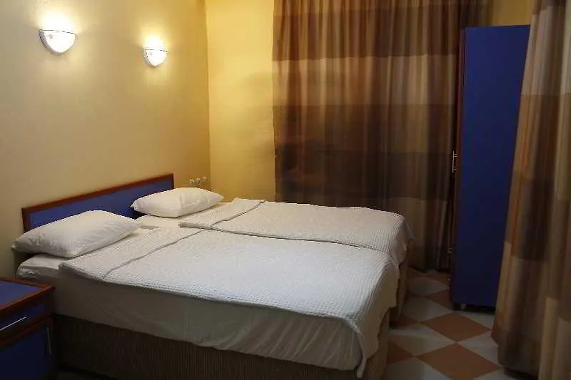 Mor Suite Kusadasi 3*,
